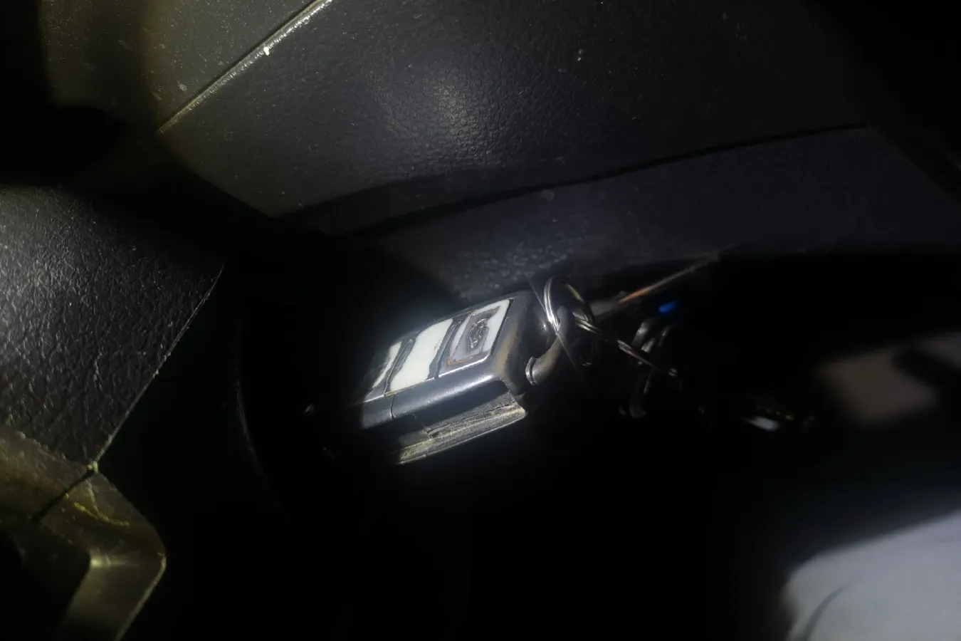 2015 DongFeng Forthing Joyear X3 1.5L 120HP L4 5MT,autocango,china used car exporter,china ev exporter,chinese used car exporter,chinese used ev exporter