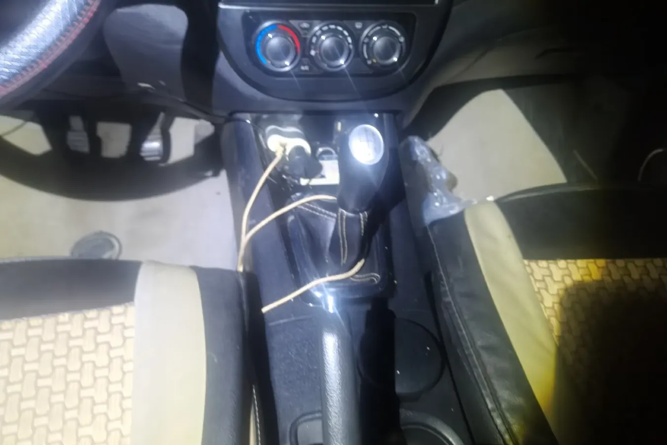 2015 DongFeng Forthing Joyear X3 1.5L 120HP L4 5MT,autocango,china used car exporter,china ev exporter,chinese used car exporter,chinese used ev exporter