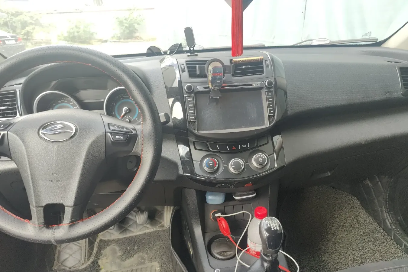 2013 Landwind X5 2.0T 190HP L4 6MT,autocango,china used car exporter,china ev exporter,chinese used car exporter,chinese used ev exporter