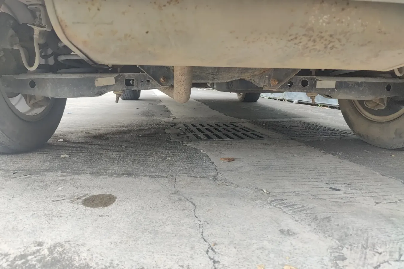 2013 Landwind X5 2.0T 190HP L4 6MT,autocango,china used car exporter,china ev exporter,chinese used car exporter,chinese used ev exporter