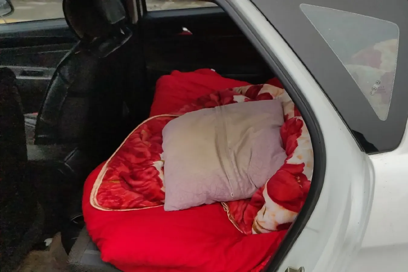 2013 DongFeng Aeolus H30 1.5L 116HP L4 5MT,autocango,china used car exporter,china ev exporter,chinese used car exporter,chinese used ev exporter