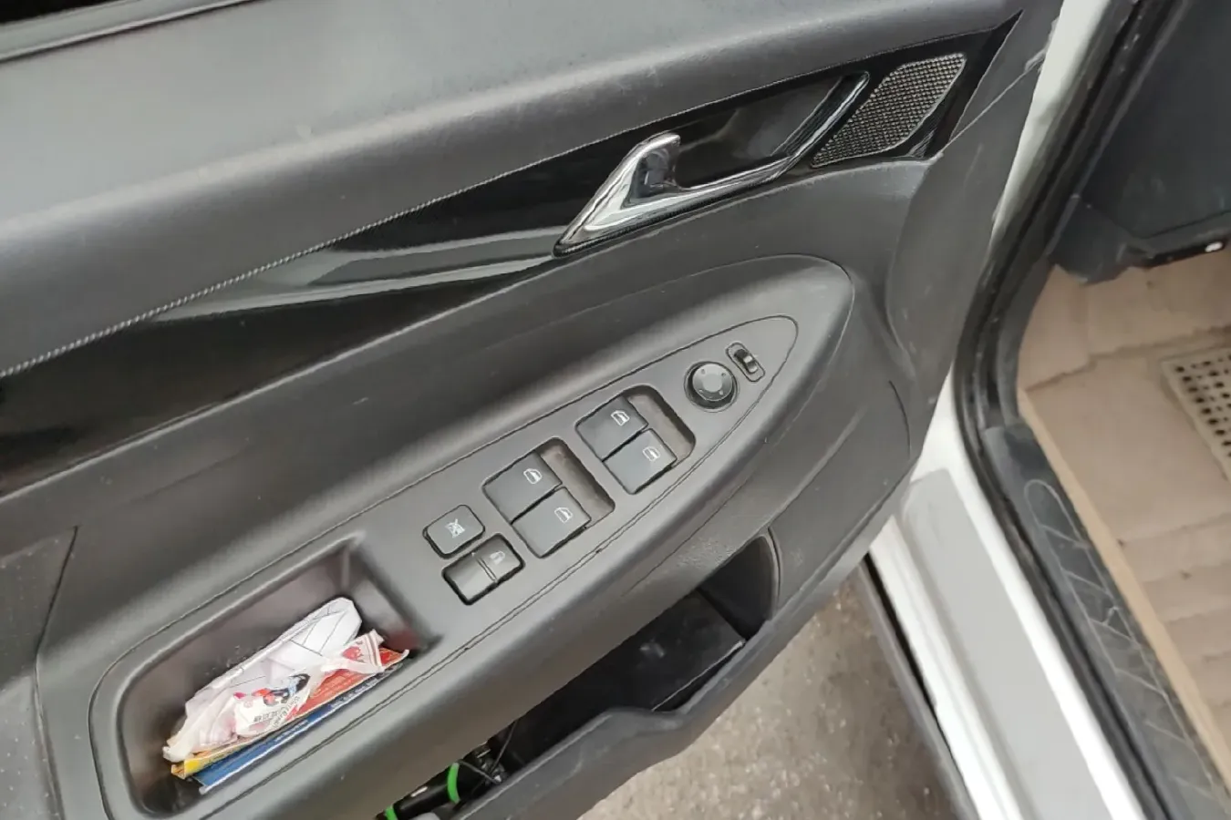 2013 DongFeng Aeolus H30 1.5L 116HP L4 5MT,autocango,china used car exporter,china ev exporter,chinese used car exporter,chinese used ev exporter