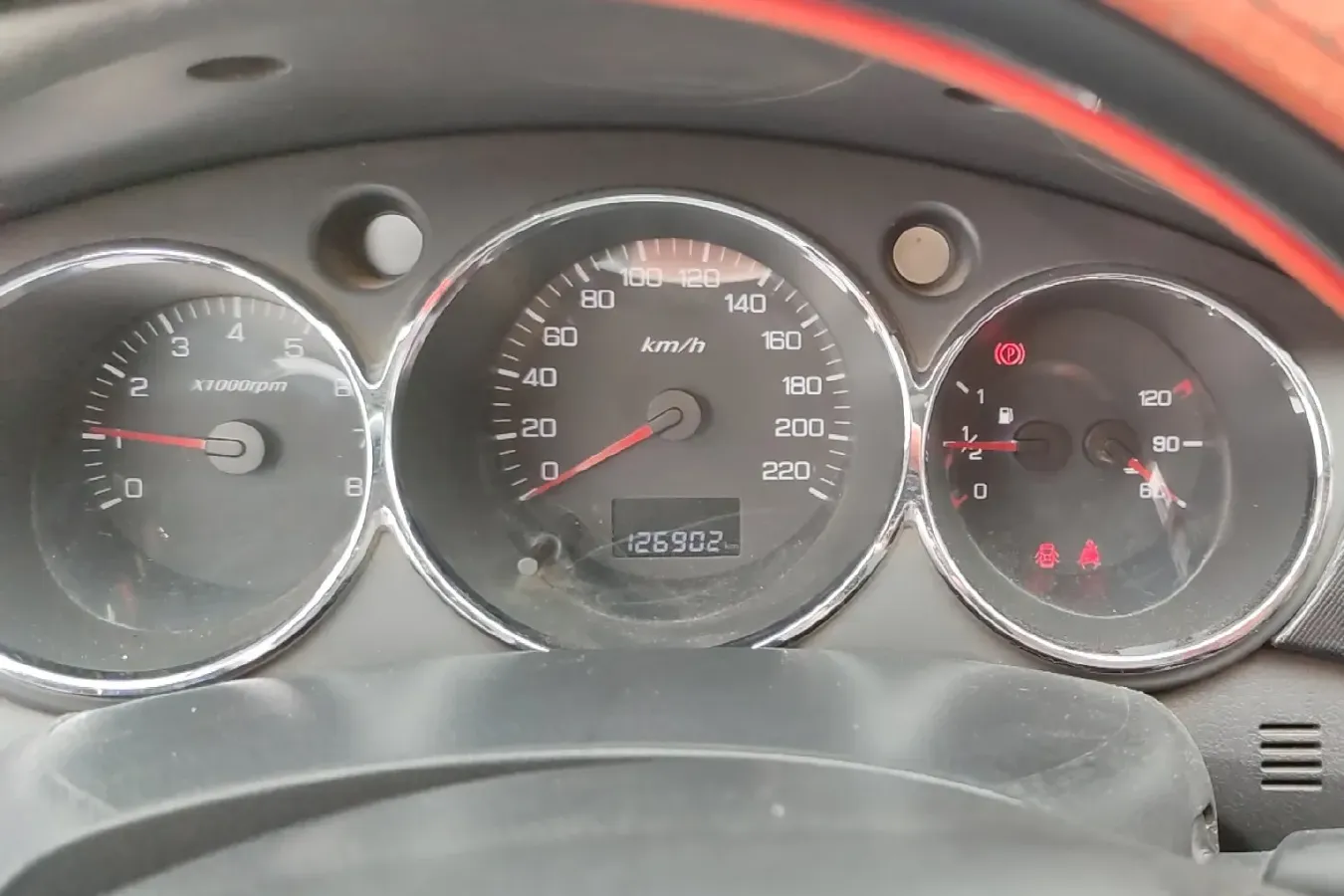 2013 DongFeng Aeolus H30 1.5L 116HP L4 5MT,autocango,china used car exporter,china ev exporter,chinese used car exporter,chinese used ev exporter