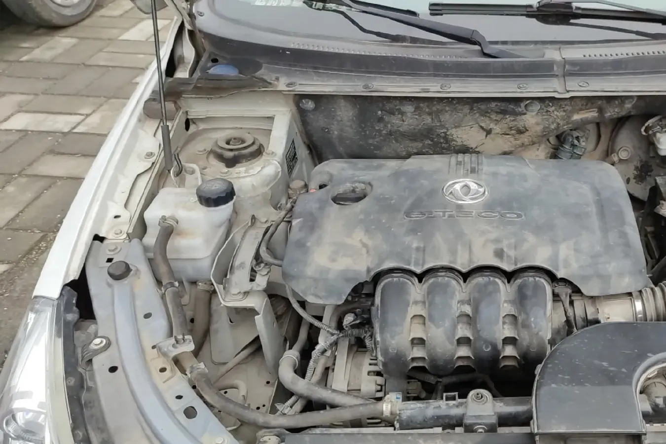 2013 DongFeng Aeolus H30 1.5L 116HP L4 5MT,autocango,china used car exporter,china ev exporter,chinese used car exporter,chinese used ev exporter