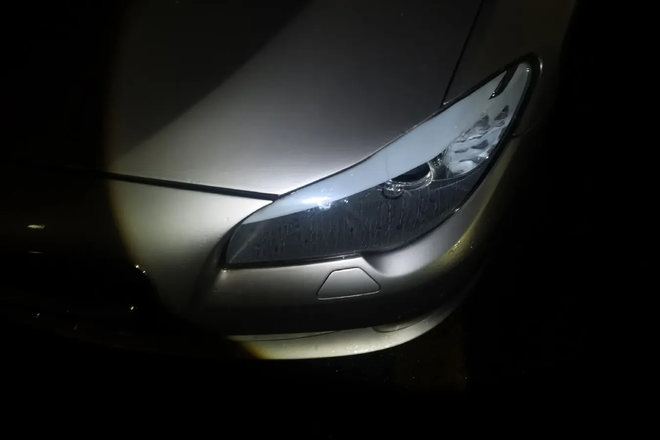 2013 BMW 5 Series 2.0T 184HP L4 8AT,autocango,china used car exporter,china ev exporter,chinese used car exporter,chinese used ev exporter