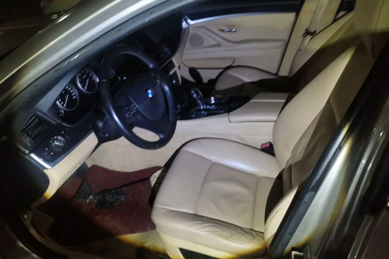 2013 BMW 5 Series 2.0T 184HP L4 8AT,autocango,china used car exporter,china ev exporter,chinese used car exporter,chinese used ev exporter