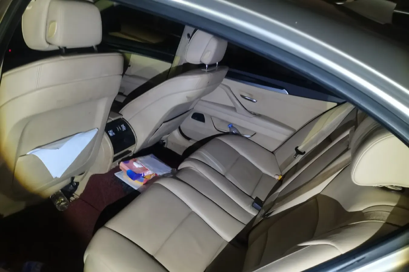 2013 BMW 5 Series 2.0T 184HP L4 8AT,autocango,china used car exporter,china ev exporter,chinese used car exporter,chinese used ev exporter