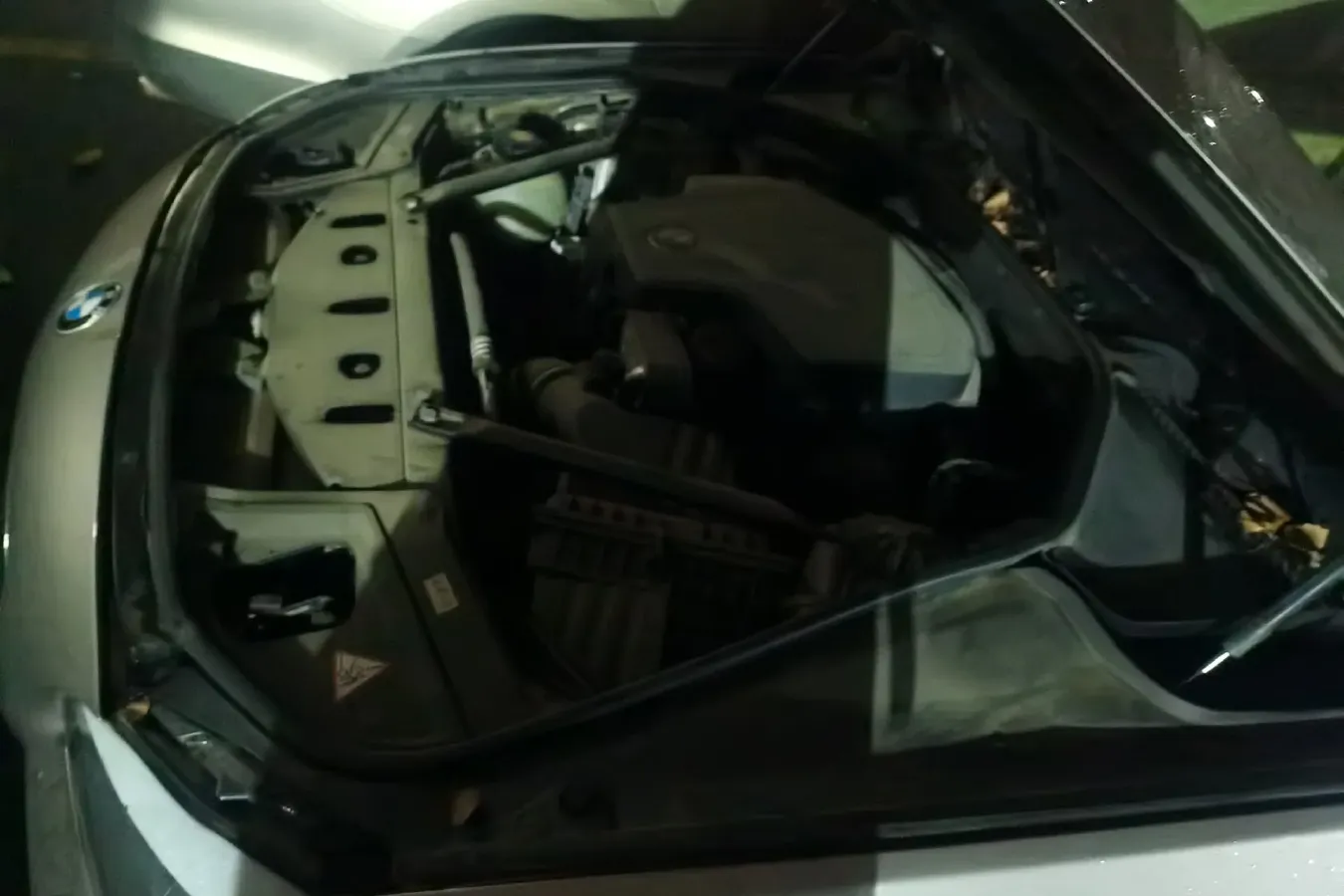 2013 BMW 5 Series 2.0T 184HP L4 8AT,autocango,china used car exporter,china ev exporter,chinese used car exporter,chinese used ev exporter