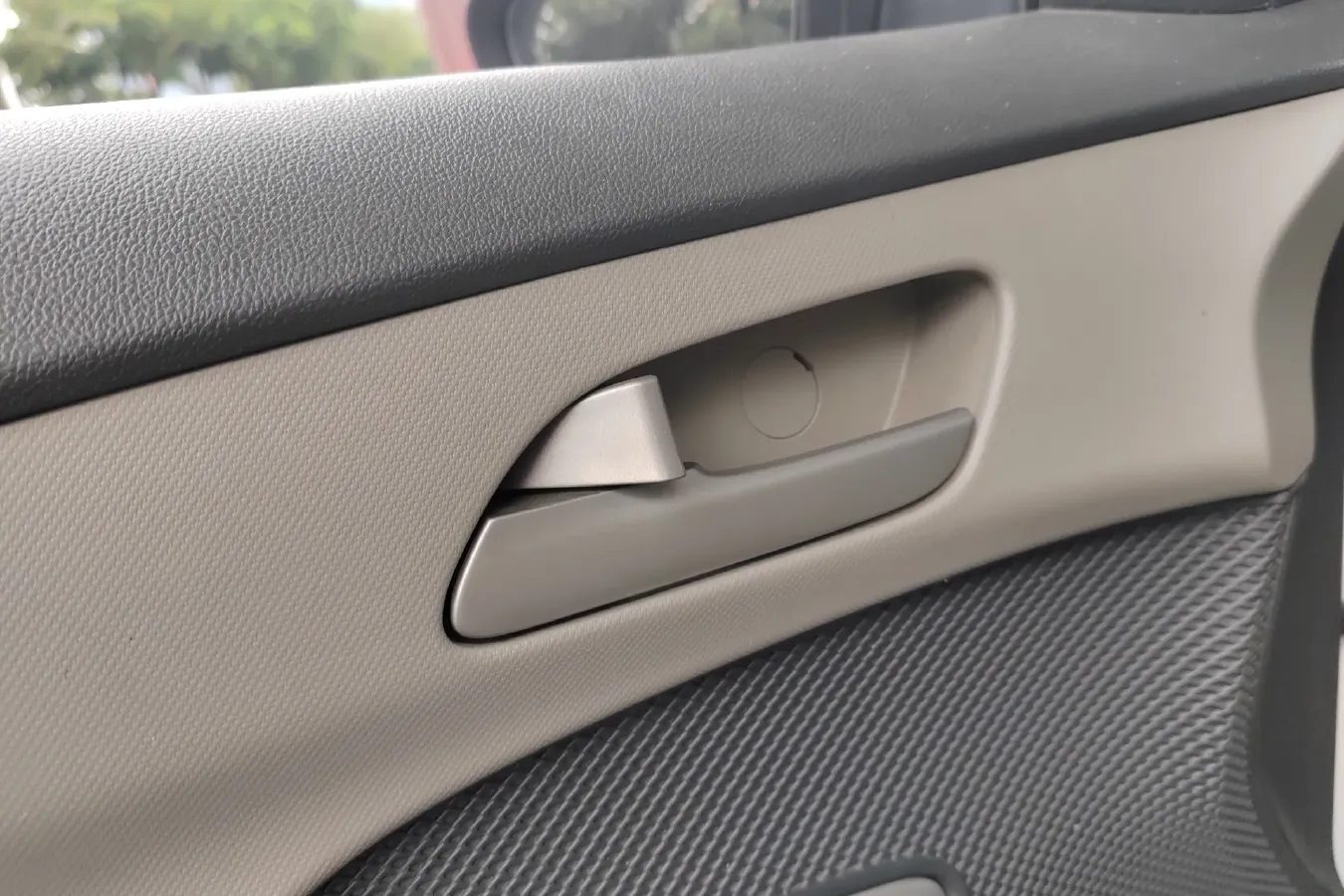 2015 Chevrolet Sail 1.3L 103HP L4 5MT,autocango,china used car exporter,china ev exporter,chinese used car exporter,chinese used ev exporter