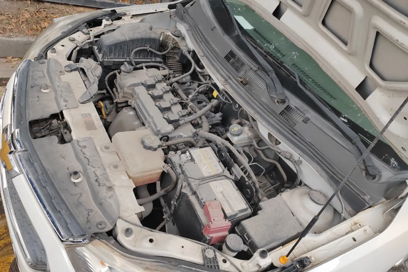 2015 Chevrolet Sail 1.3L 103HP L4 5MT,autocango,china used car exporter,china ev exporter,chinese used car exporter,chinese used ev exporter