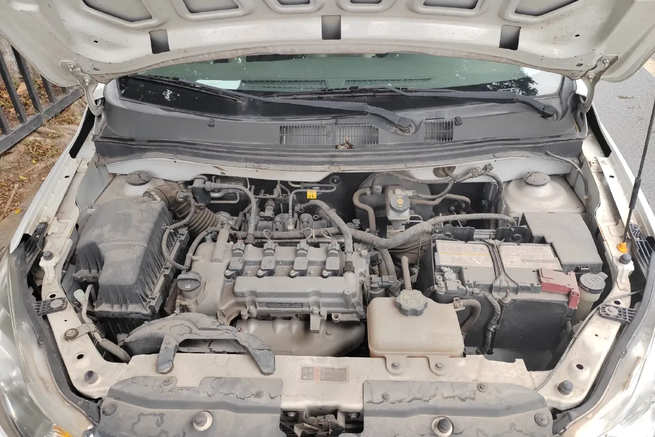 2015 Chevrolet Sail 1.3L 103HP L4 5MT,autocango,china used car exporter,china ev exporter,chinese used car exporter,chinese used ev exporter