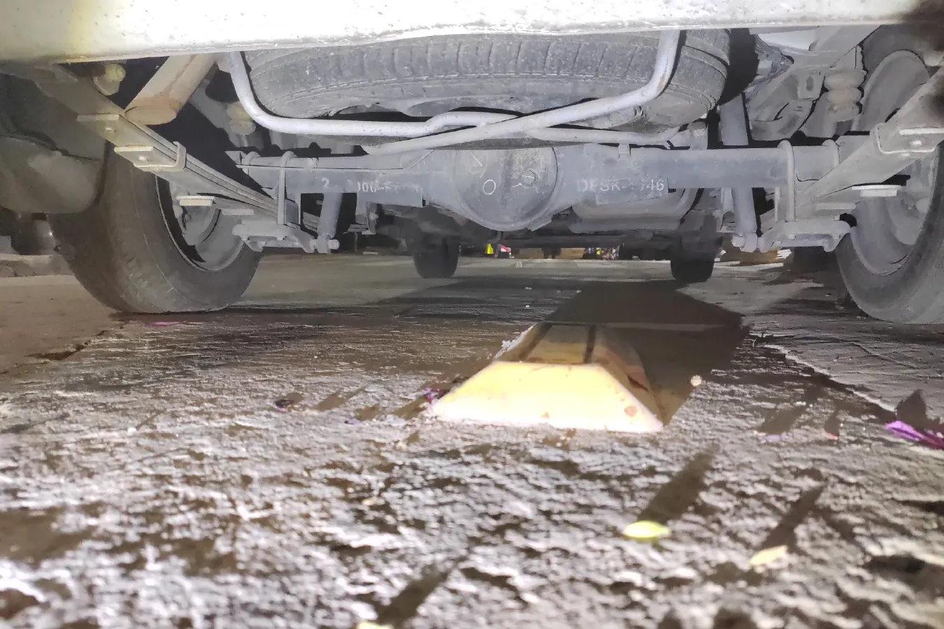 2014 DongFeng Fengon Fengon 330 1.2L 94HP L4 5MT,autocango,china used car exporter,china ev exporter,chinese used car exporter,chinese used ev exporter