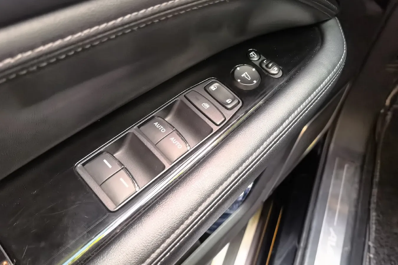 2017 Honda Avancier 1.5T 193HP L4 CVT,autocango,china used car exporter,china ev exporter,chinese used car exporter,chinese used ev exporter