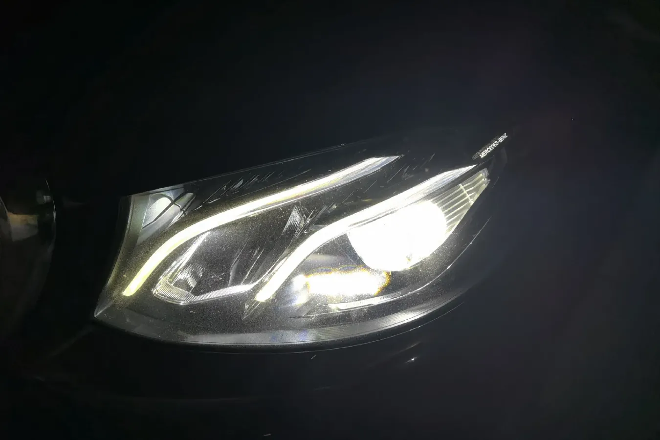 2019 Mercedes-Benz E Class 2.0T 245HP L4 9AT,autocango,china used car exporter,china ev exporter,chinese used car exporter,chinese used ev exporter