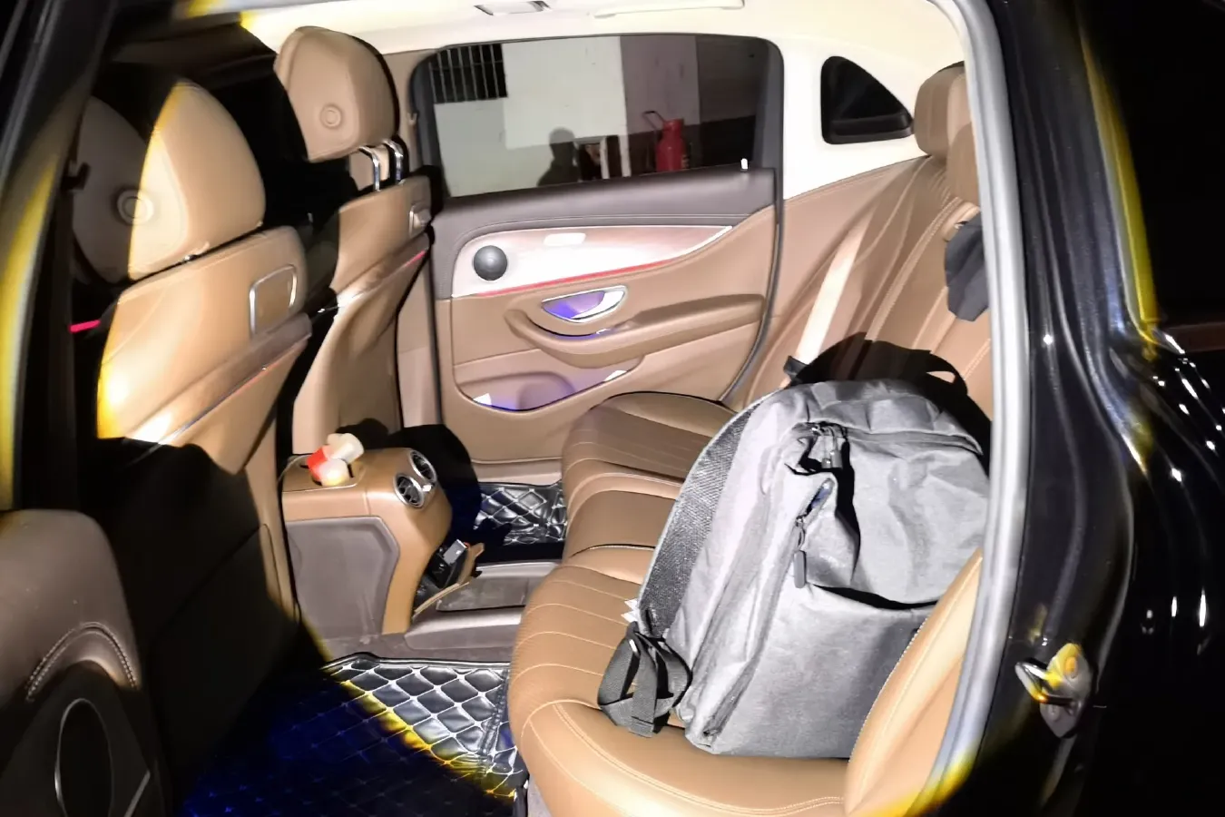 2019 Mercedes-Benz E Class 2.0T 245HP L4 9AT,autocango,china used car exporter,china ev exporter,chinese used car exporter,chinese used ev exporter