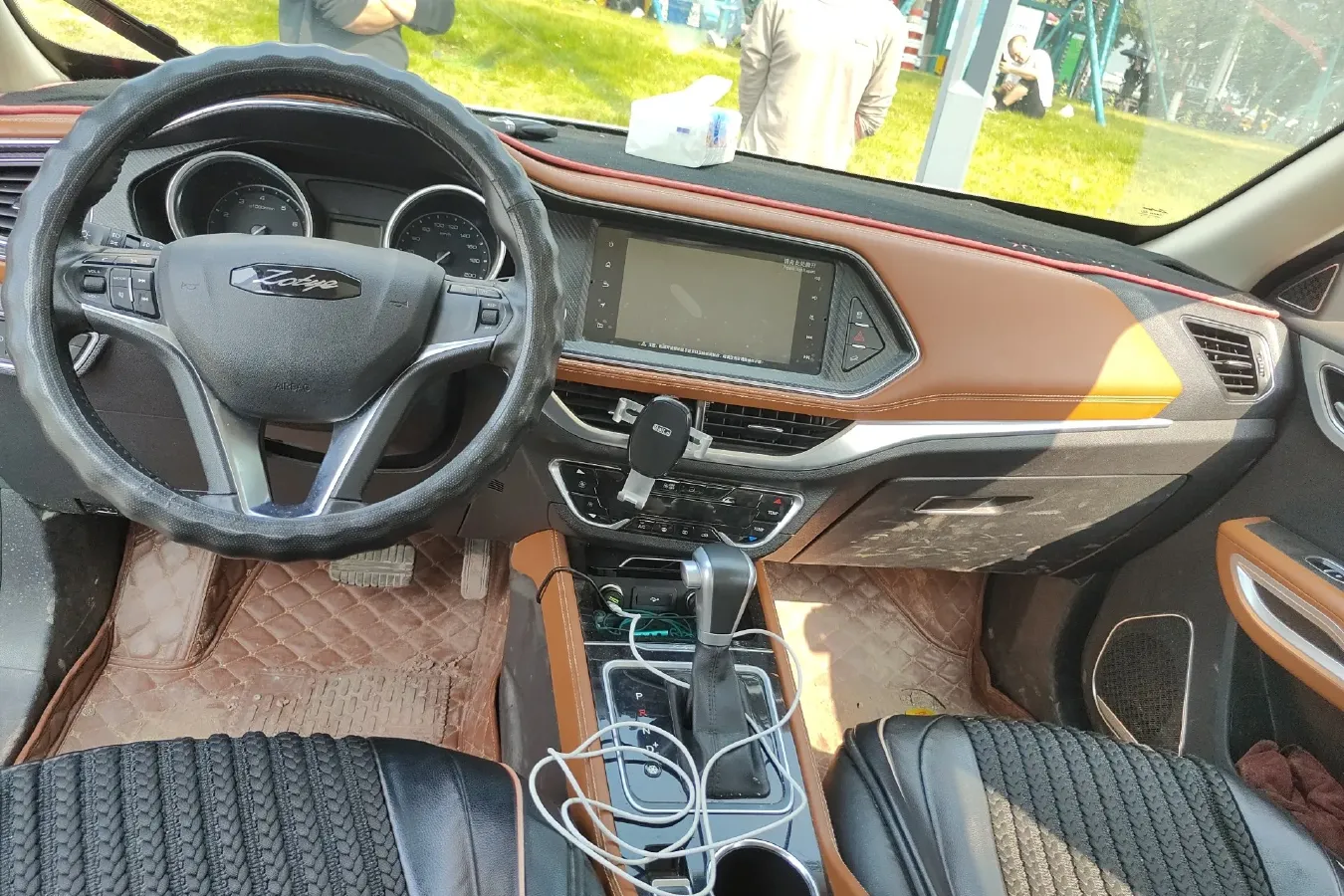 2017 Zotye T300 1.5T 144HP L4 CVT,autocango,china used car exporter,china ev exporter,chinese used car exporter,chinese used ev exporter