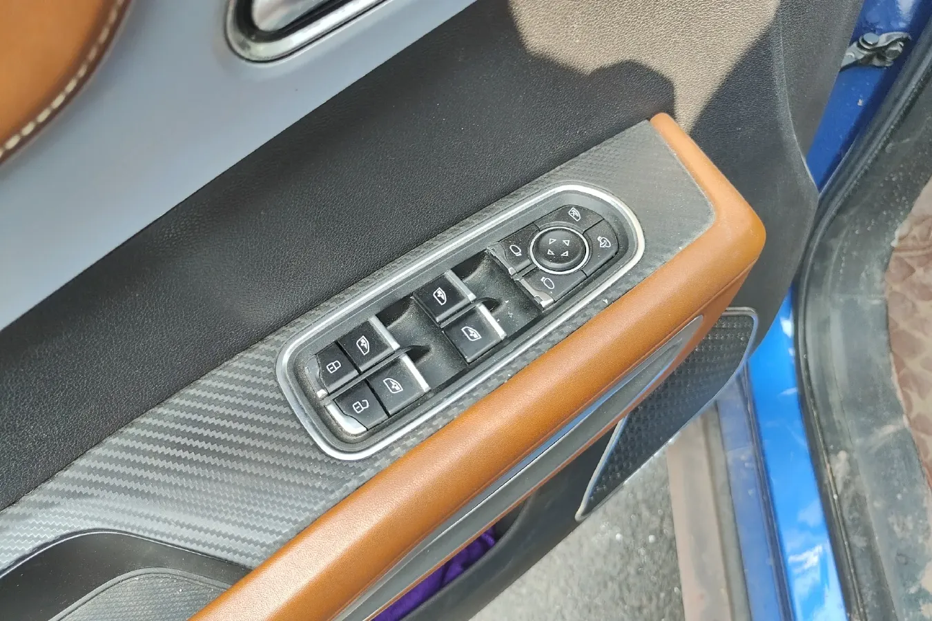 2017 Zotye T300 1.5T 144HP L4 CVT,autocango,china used car exporter,china ev exporter,chinese used car exporter,chinese used ev exporter