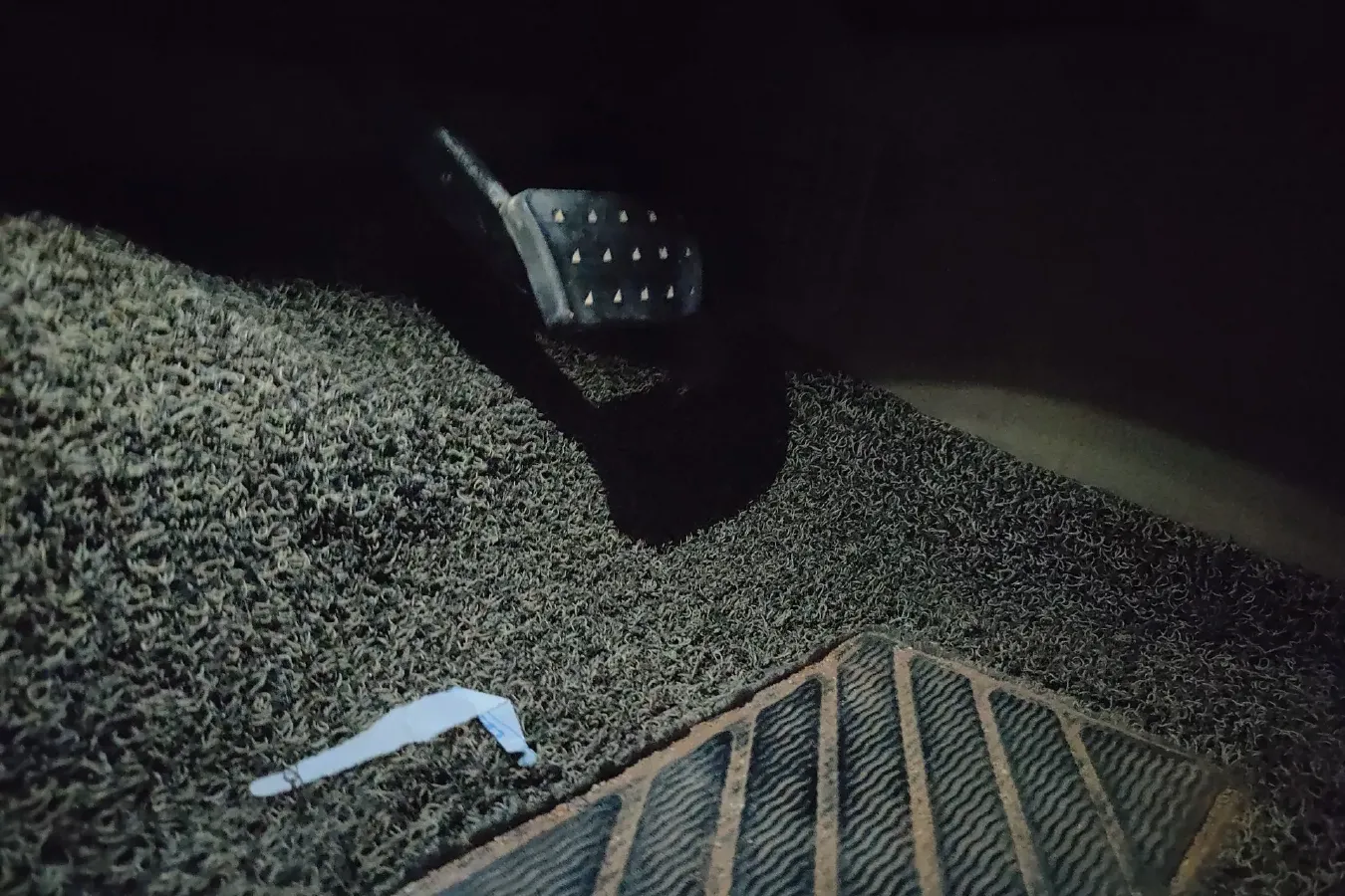 2012 Cadillac SLS 2.0T 262HP L4 6AT,autocango,china used car exporter,china ev exporter,chinese used car exporter,chinese used ev exporter