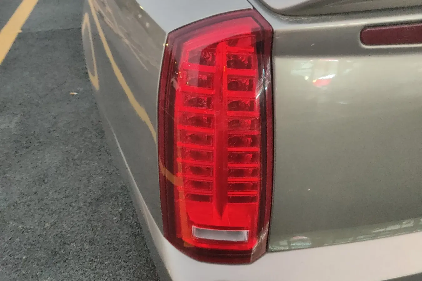 2012 Cadillac SLS 2.0T 262HP L4 6AT,autocango,china used car exporter,china ev exporter,chinese used car exporter,chinese used ev exporter