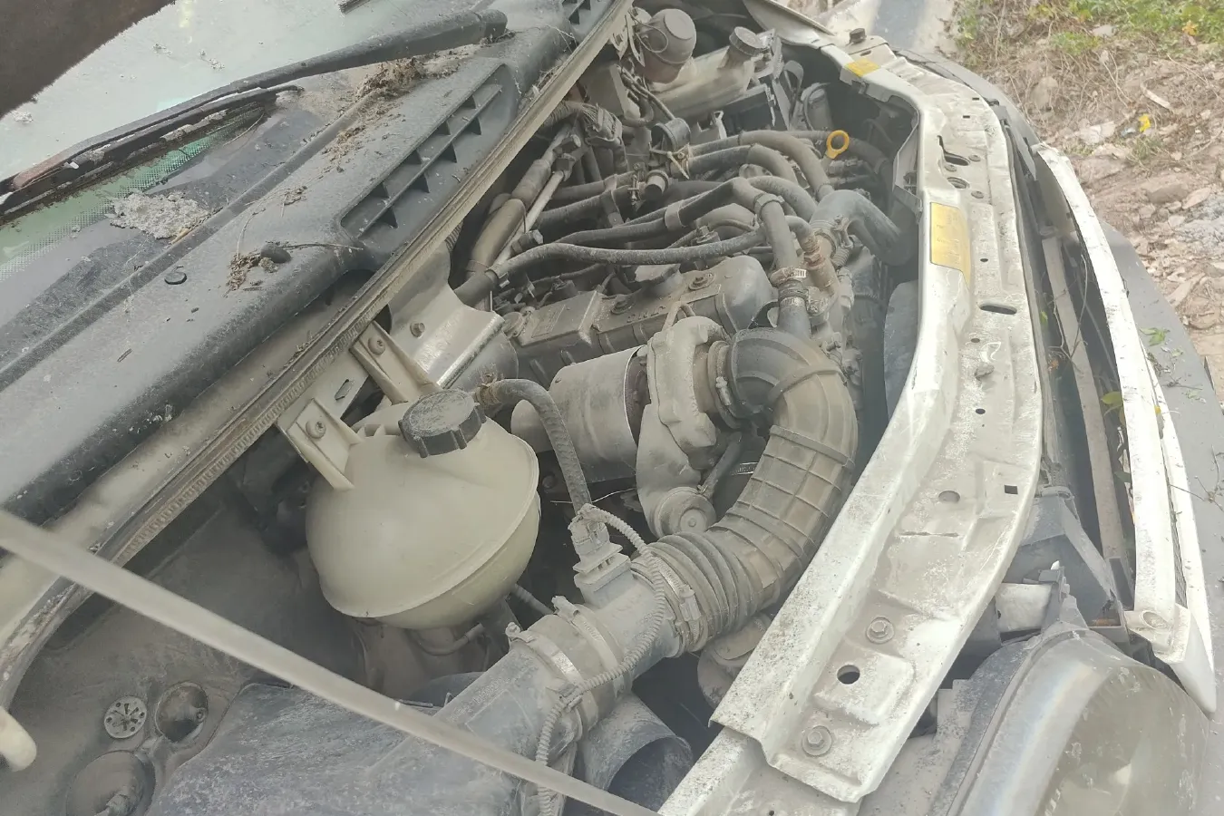 2013 Ford Classic Transit 2.8T 108HP L4 5MT,autocango,china used car exporter,china ev exporter,chinese used car exporter,chinese used ev exporter