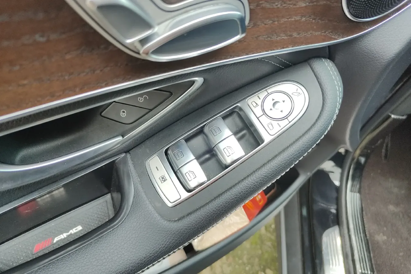 2020 Mercedes-Benz GLC Class 2.0T 197HP L4 9AT,autocango,china used car exporter,china ev exporter,chinese used car exporter,chinese used ev exporter