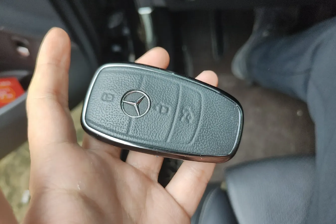 2020 Mercedes-Benz GLC Class 2.0T 197HP L4 9AT,autocango,china used car exporter,china ev exporter,chinese used car exporter,chinese used ev exporter