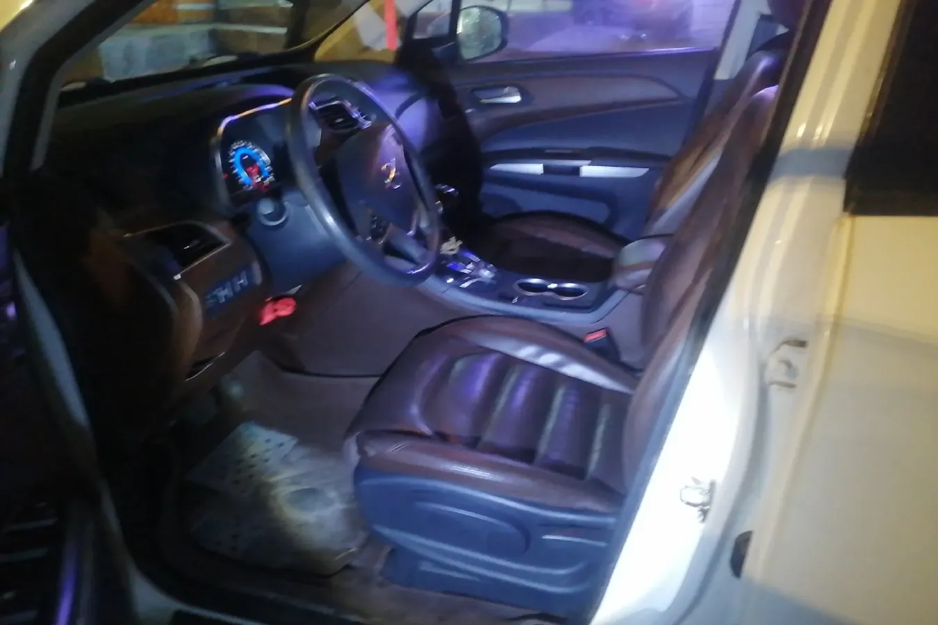 2016 HaiMa V70 1.5T 156HP L4 6AT,autocango,china used car exporter,china ev exporter,chinese used car exporter,chinese used ev exporter