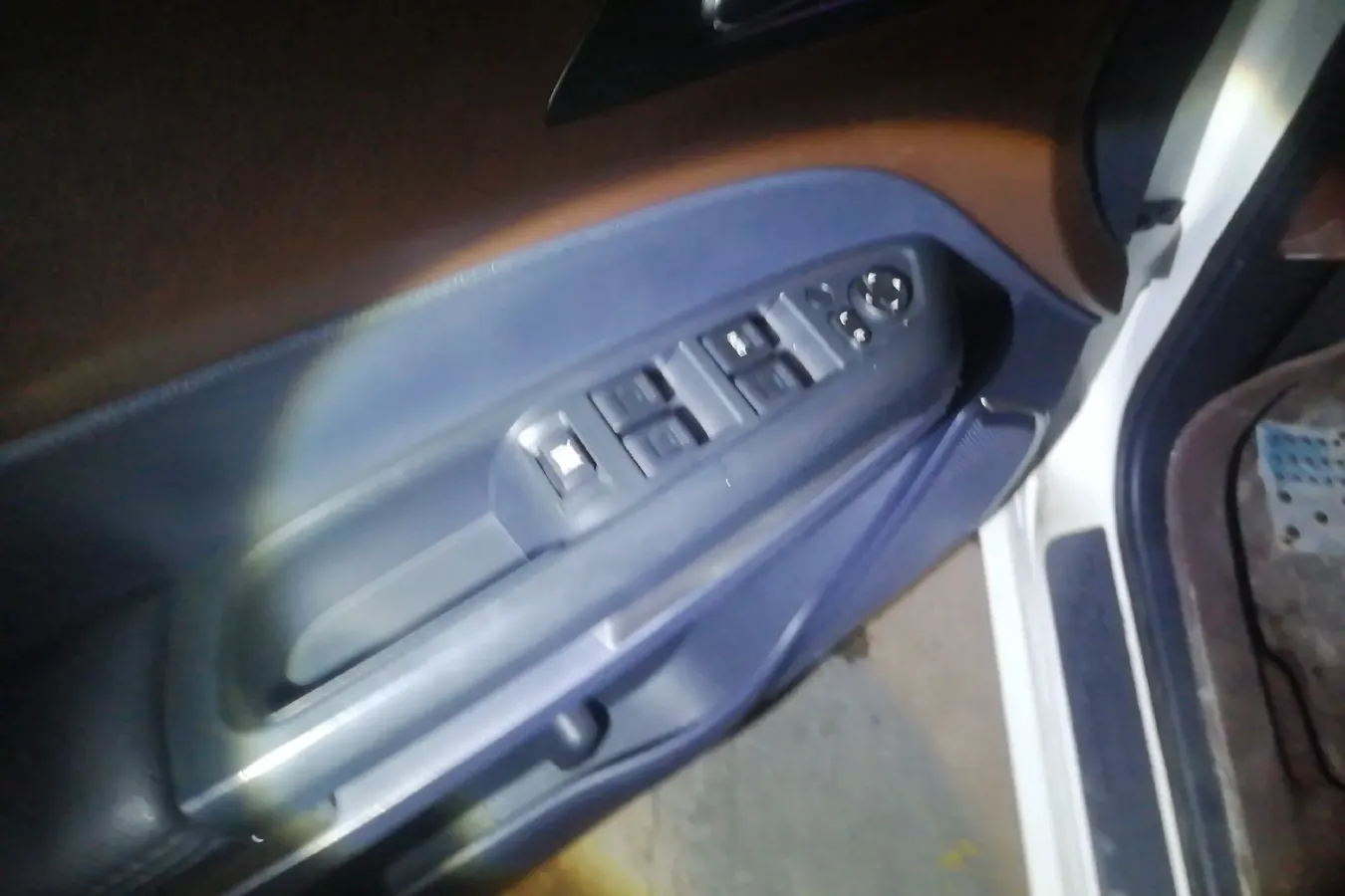 2016 HaiMa V70 1.5T 156HP L4 6AT,autocango,china used car exporter,china ev exporter,chinese used car exporter,chinese used ev exporter