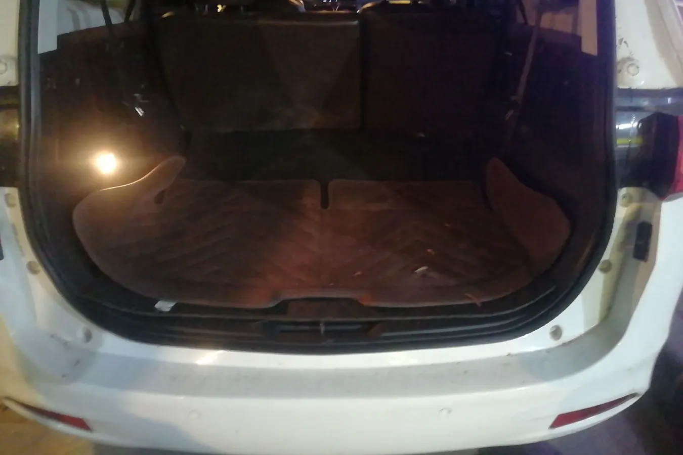 2016 HaiMa V70 1.5T 156HP L4 6AT,autocango,china used car exporter,china ev exporter,chinese used car exporter,chinese used ev exporter