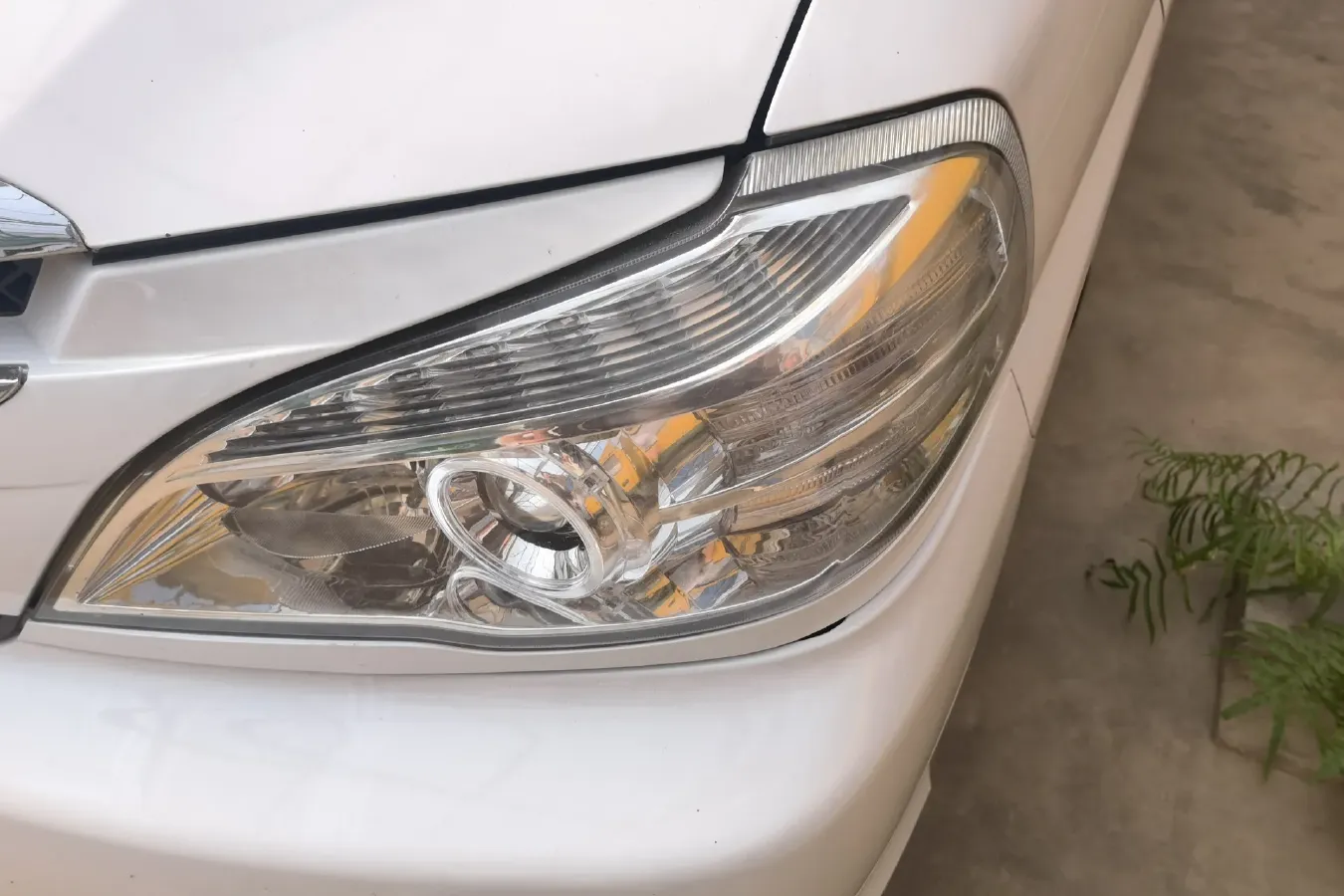 2010 JinBei Grace 2.7L 151HP L4 5MT,autocango,china used car exporter,china ev exporter,chinese used car exporter,chinese used ev exporter