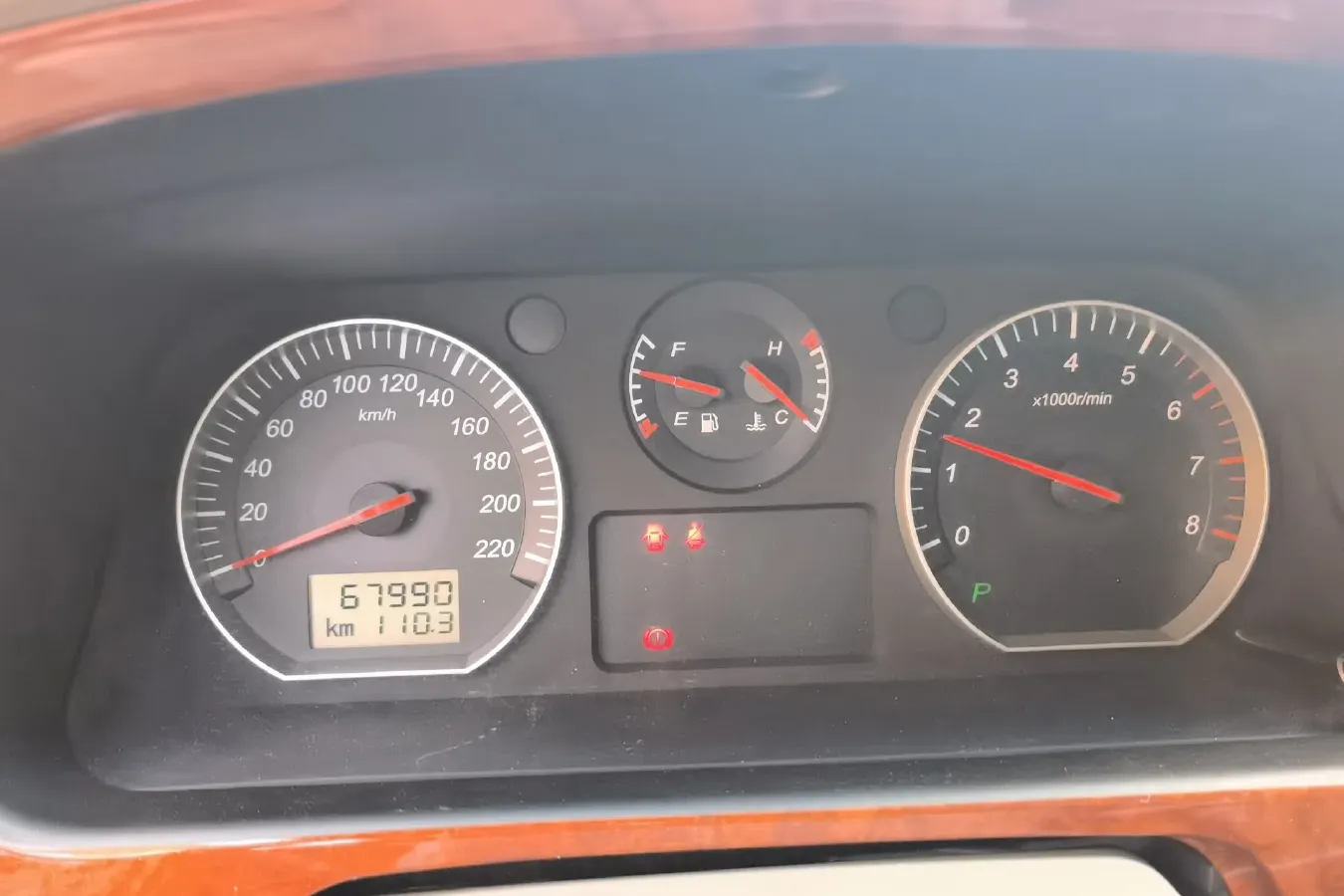 2010 JinBei Grace 2.7L 151HP L4 5MT,autocango,china used car exporter,china ev exporter,chinese used car exporter,chinese used ev exporter