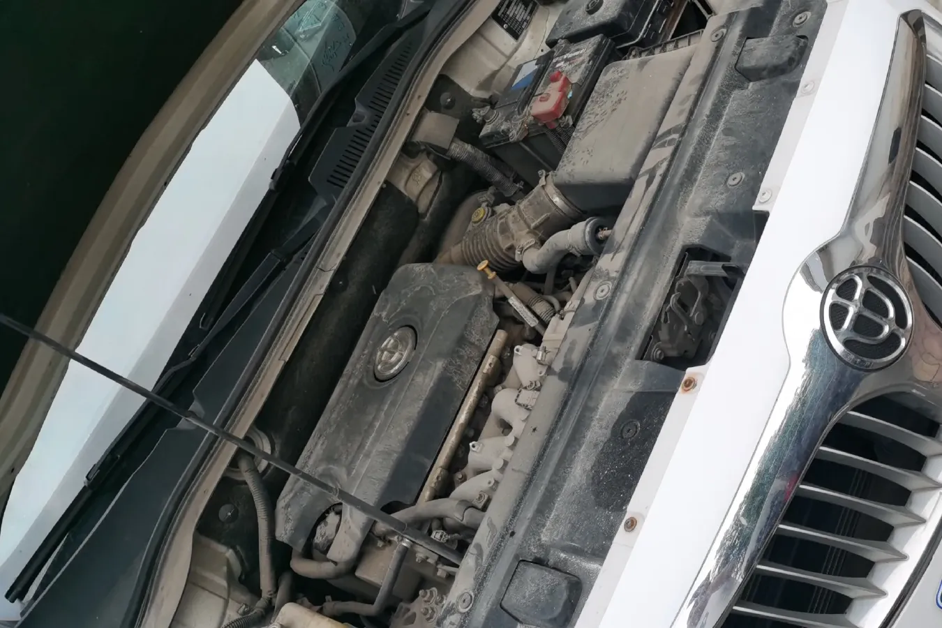 2012 Brilliance Auto V5 1.5T 136HP L4 5AT,autocango,china used car exporter,china ev exporter,chinese used car exporter,chinese used ev exporter