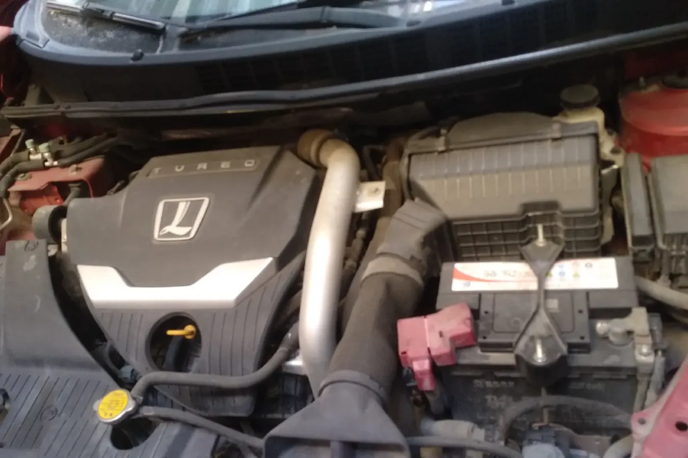 2015 Luxgen 6 SUV 1.8T 180HP L4 6AT,autocango,china used car exporter,china ev exporter,chinese used car exporter,chinese used ev exporter