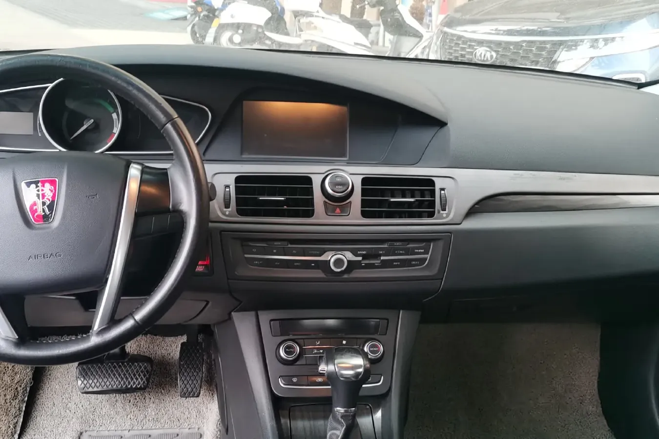 2014 Roewe e550 1.5L 109HP L4 2AT PHEV 11.8KWH,autocango,china used car exporter,china ev exporter,chinese used car exporter,chinese used ev exporter