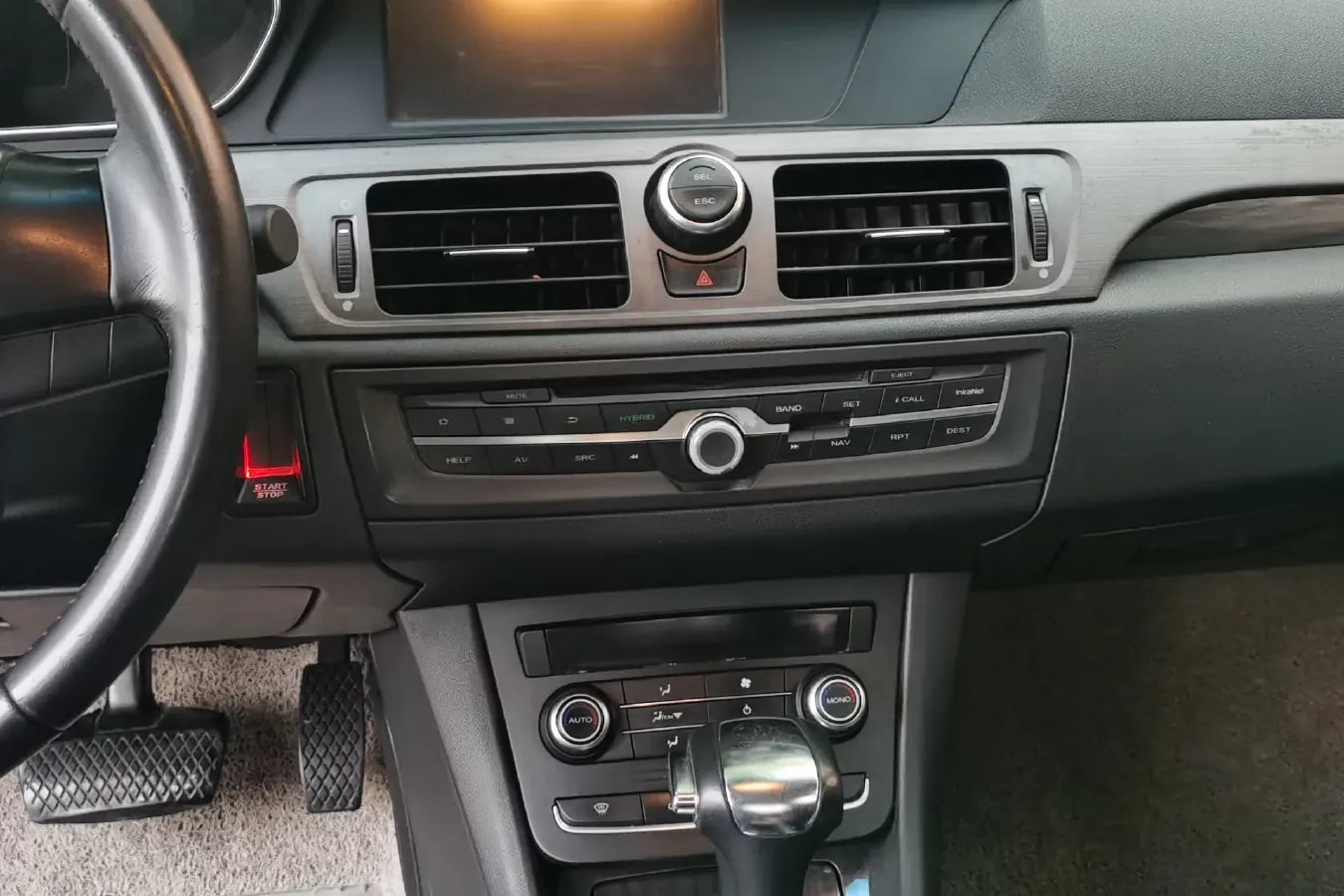 2014 Roewe e550 1.5L 109HP L4 2AT PHEV 11.8KWH,autocango,china used car exporter,china ev exporter,chinese used car exporter,chinese used ev exporter