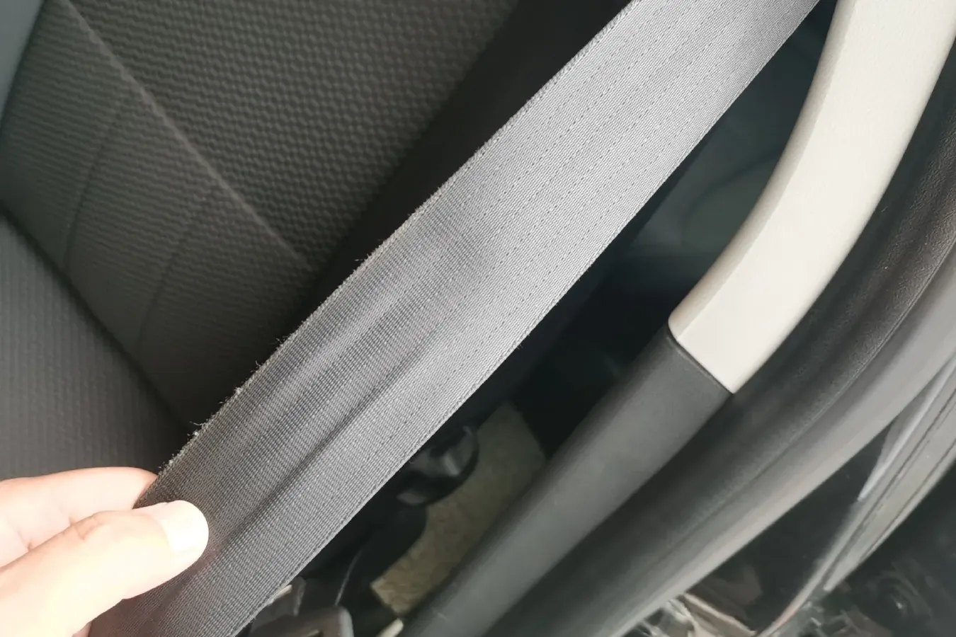 2014 Roewe e550 1.5L 109HP L4 2AT PHEV 11.8KWH,autocango,china used car exporter,china ev exporter,chinese used car exporter,chinese used ev exporter