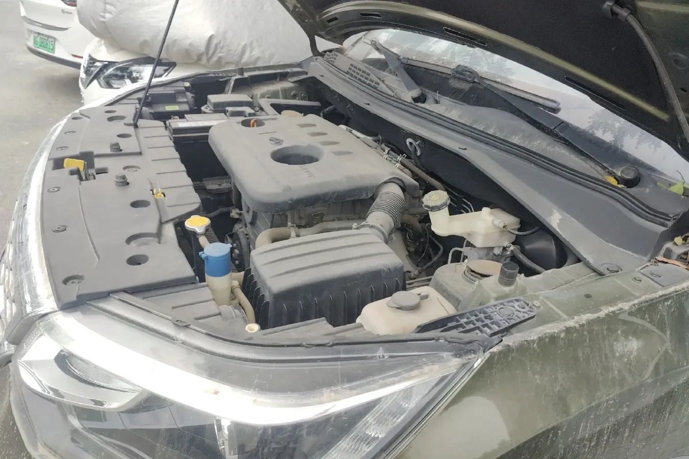 2016 ChangAn Oshan CX70 1.6L 117HP L4 5MT,autocango,china used car exporter,china ev exporter,chinese used car exporter,chinese used ev exporter