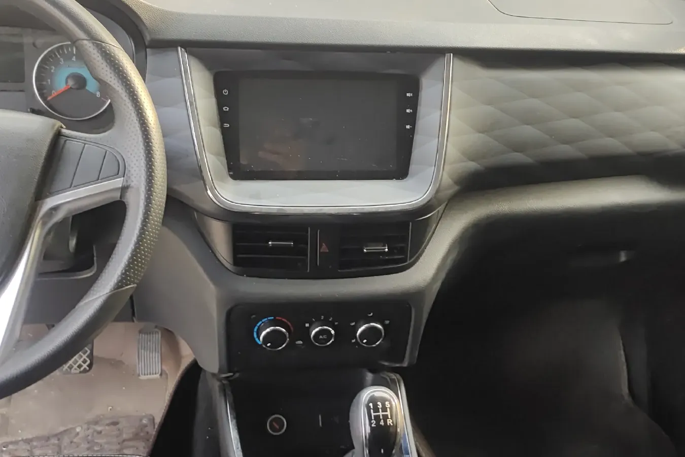 2021 JinBei Golden Sea Lion 1.5L 112HP L4 5MT,autocango,china used car exporter,china ev exporter,chinese used car exporter,chinese used ev exporter