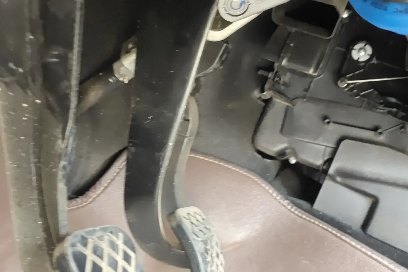 2021 JinBei Golden Sea Lion 1.5L 112HP L4 5MT,autocango,china used car exporter,china ev exporter,chinese used car exporter,chinese used ev exporter