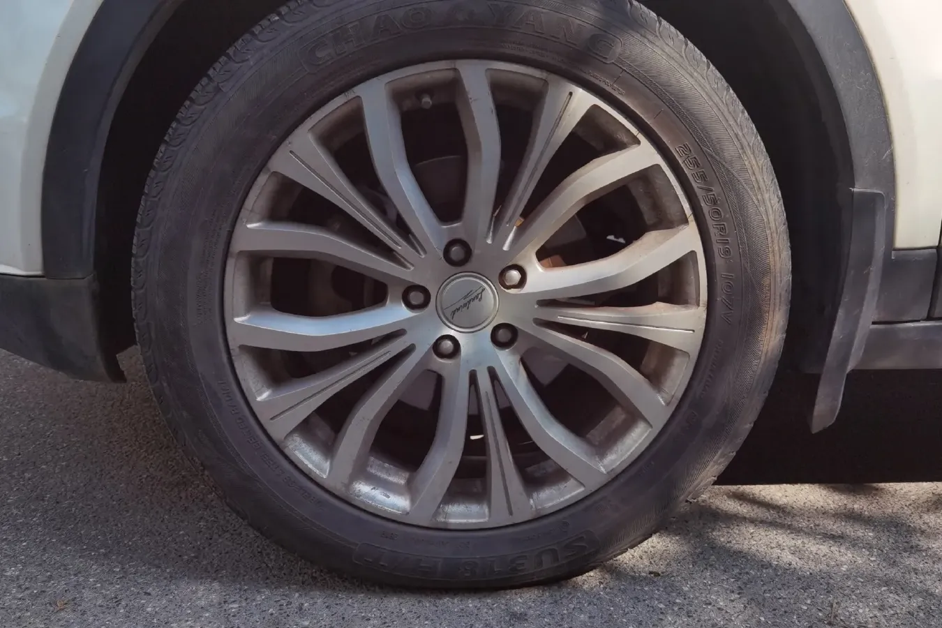 2016 Landwind X7 2.0T 190HP L4 8AT,autocango,china used car exporter,china ev exporter,chinese used car exporter,chinese used ev exporter