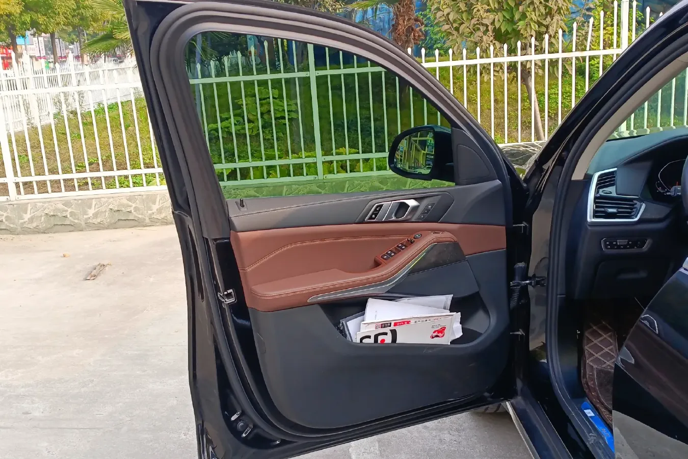 2020 BMW X5 2.0T 265HP L4 8AT,autocango,china used car exporter,china ev exporter,chinese used car exporter,chinese used ev exporter