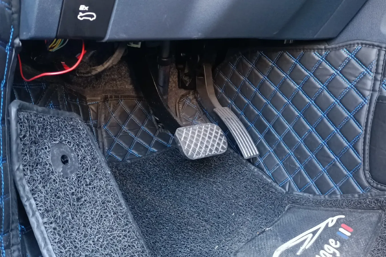 2019 BaoJun RM-5 1.5T 147HP L4 CVT,autocango,china used car exporter,china ev exporter,chinese used car exporter,chinese used ev exporter