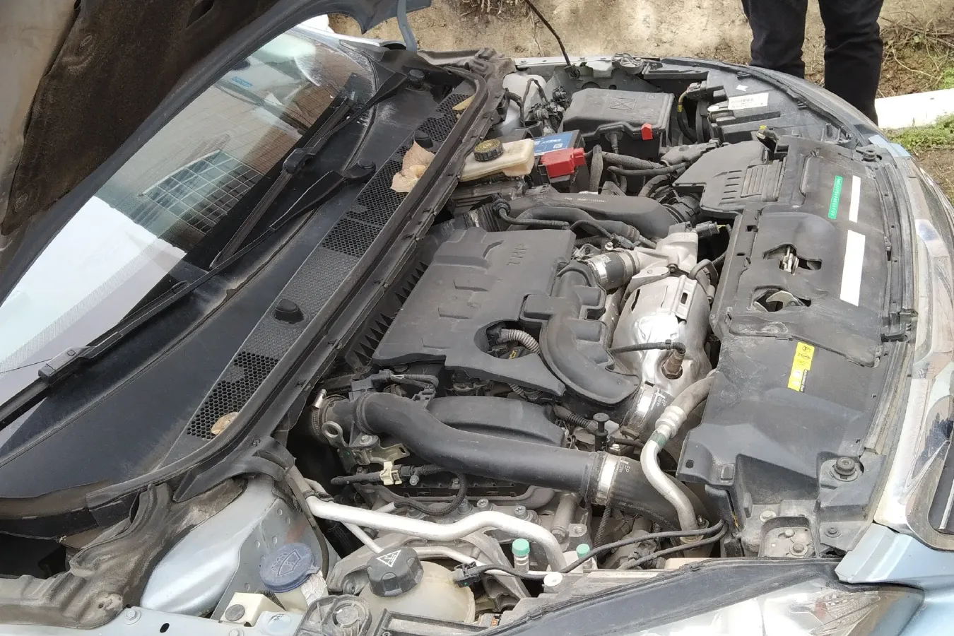 2015 Peugeot 308S 1.6T 167HP L4 6AT,autocango,china used car exporter,china ev exporter,chinese used car exporter,chinese used ev exporter
