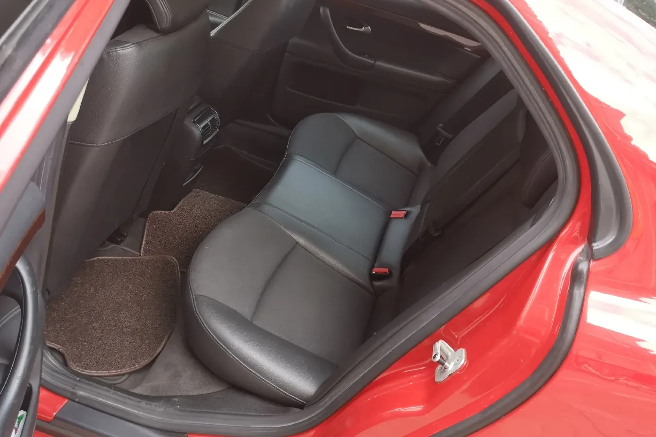 2008 Saab 9-3 2.0T 175HP L4 5AT,autocango,china used car exporter,china ev exporter,chinese used car exporter,chinese used ev exporter