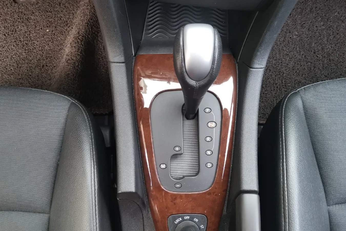 2008 Saab 9-3 2.0T 175HP L4 5AT,autocango,china used car exporter,china ev exporter,chinese used car exporter,chinese used ev exporter