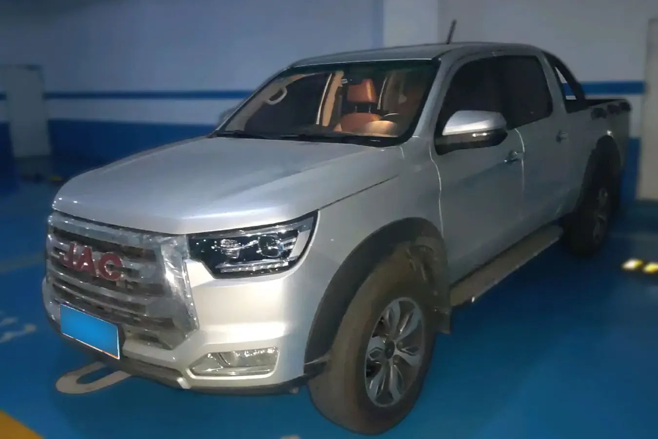 2019 JAC T8 2.0T 139HP L4 6MT