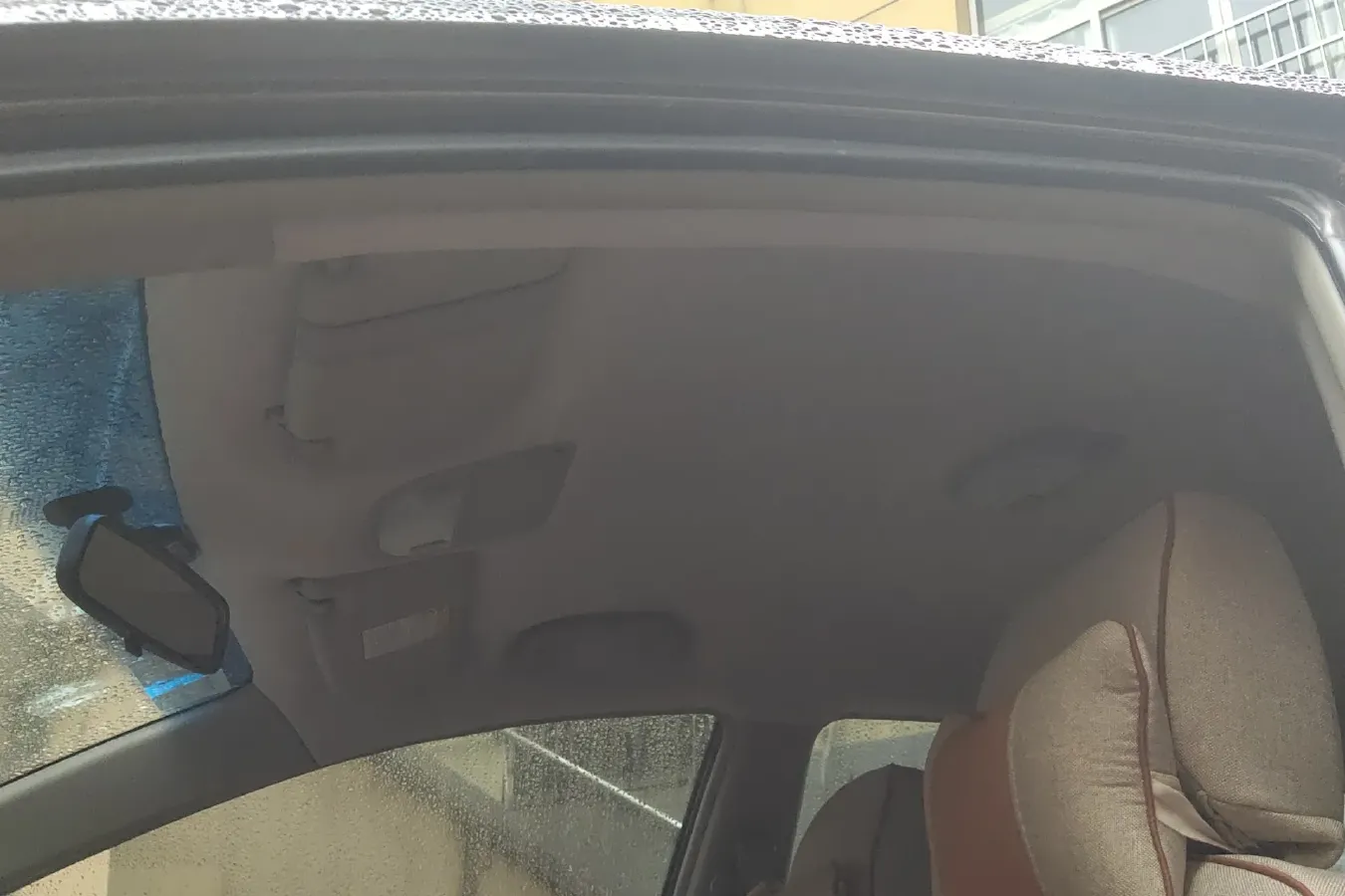 2010 Geely Emgrand Classic 1.5L 106HP L4 5MT,autocango,china used car exporter,china ev exporter,chinese used car exporter,chinese used ev exporter