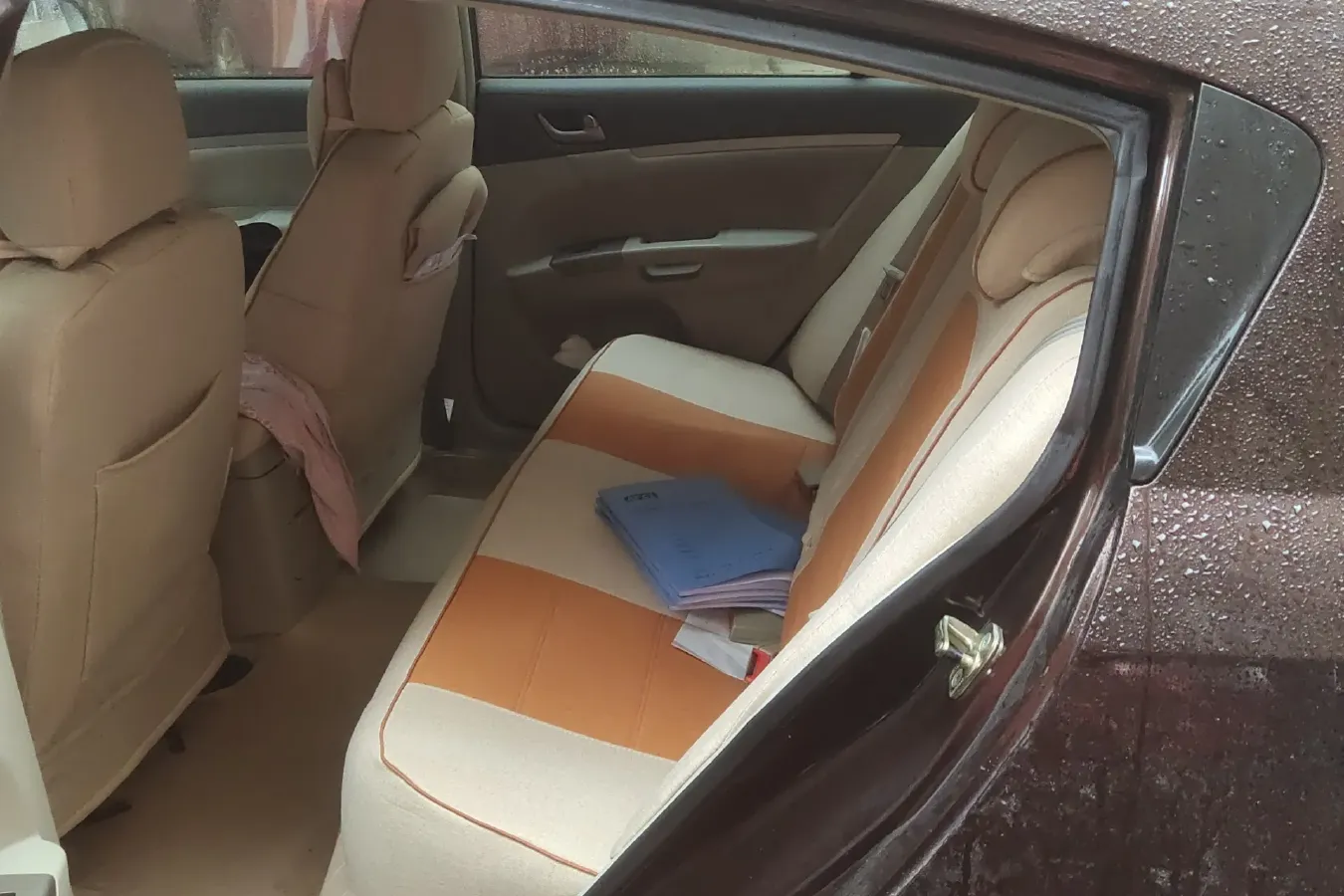 2010 Geely Emgrand Classic 1.5L 106HP L4 5MT,autocango,china used car exporter,china ev exporter,chinese used car exporter,chinese used ev exporter