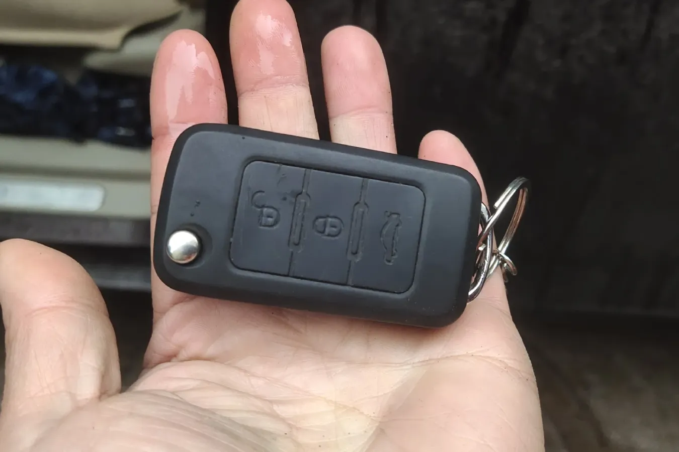 2010 Geely Emgrand Classic 1.5L 106HP L4 5MT,autocango,china used car exporter,china ev exporter,chinese used car exporter,chinese used ev exporter