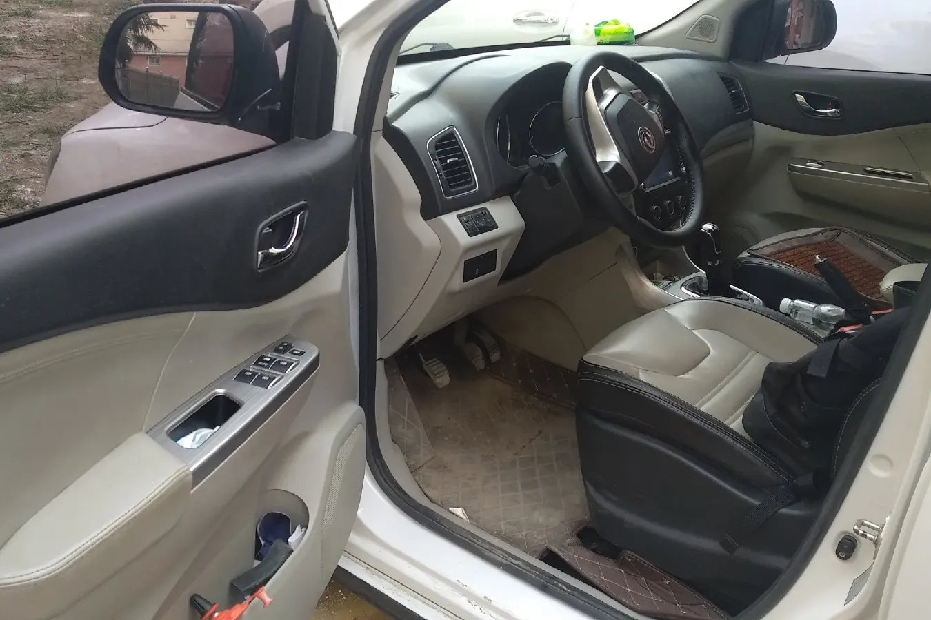 2017 DongFeng Forthing S500 1.5L 120HP L4 5MT,autocango,china used car exporter,china ev exporter,chinese used car exporter,chinese used ev exporter